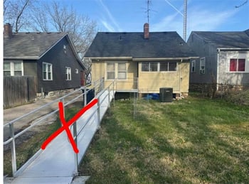2206 Oakley Ave, Kansas City, MO 64127