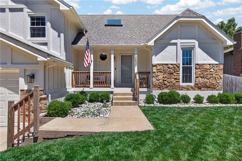 12630 W 66th St, Shawnee, KS 66216