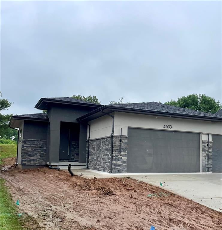 4633 Fairway Homes Dr, Lee's Summit, MO 64064