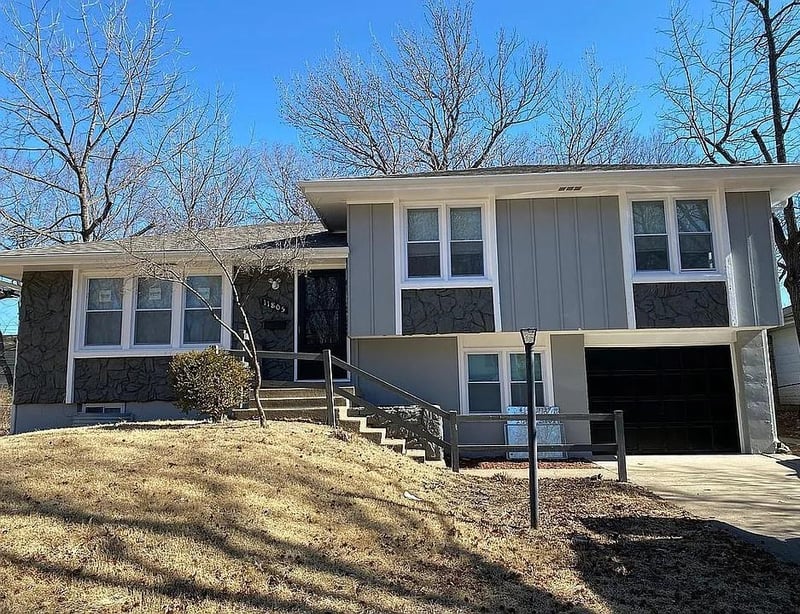 11805 Fuller Ave, Kansas City, MO 64134