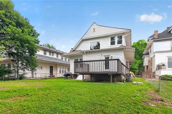 3304 W Coleman Rd, Kansas City, MO 64111