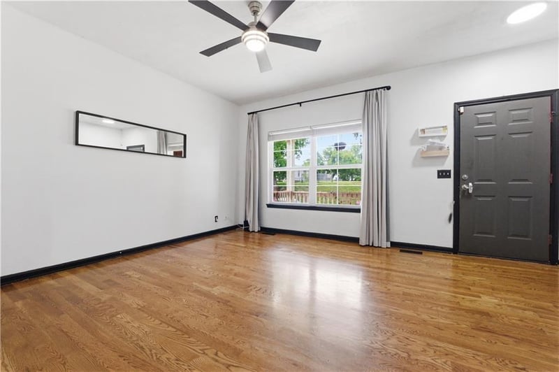 1319 Barnett Ave, Kansas City, KS 66102