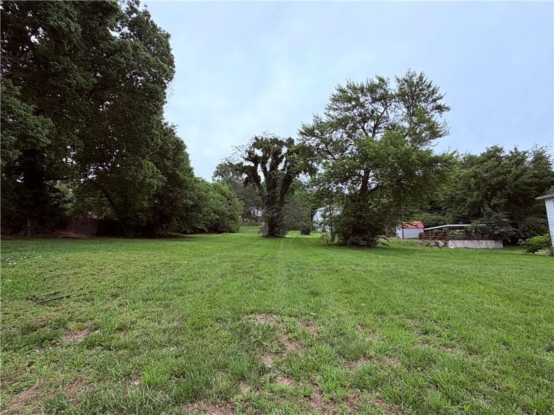 717 - 719 South 10th St, St Joseph, MO 64501