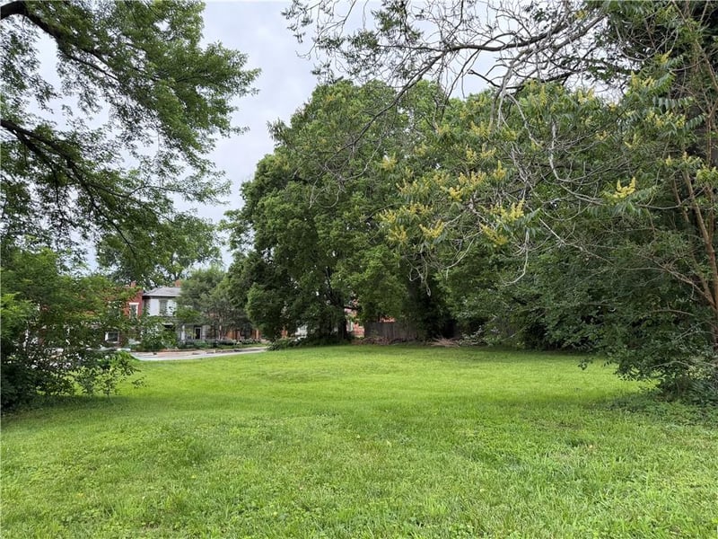 717 - 719 South 10th St, St Joseph, MO 64501