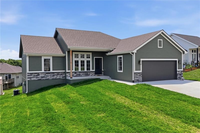 2211 Ashford St, Excelsior Springs, MO 64024