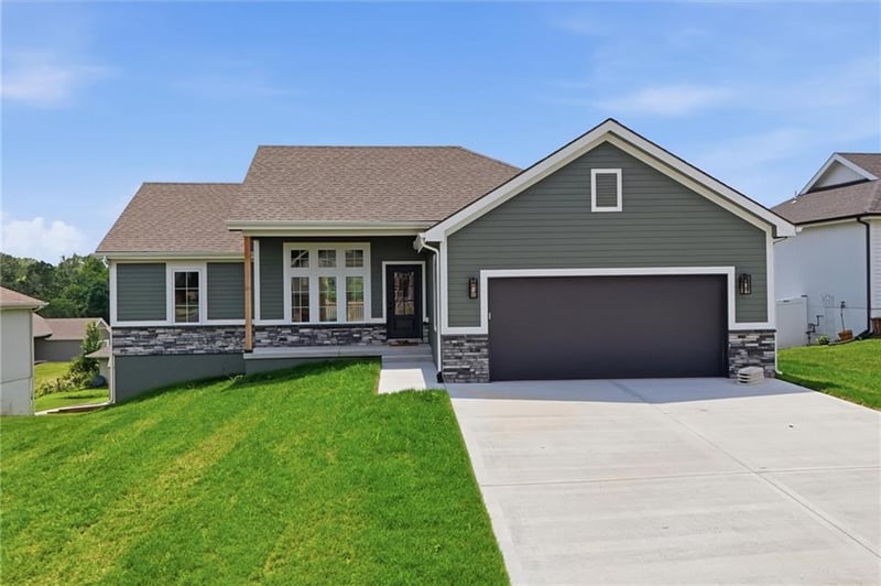 2211 Ashford St, Excelsior Springs, MO 64024