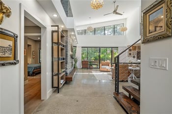 4717 Canaan Lake Cir, Kansas City, KS 66109