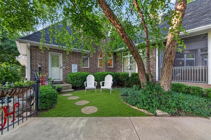 11329 121st Ter, Overland Park, KS 66213