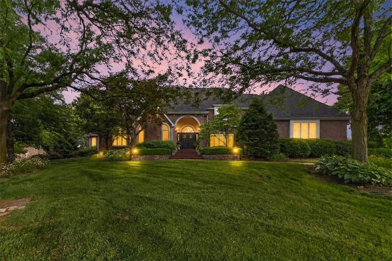 11329 121st Ter, Overland Park, KS 66213