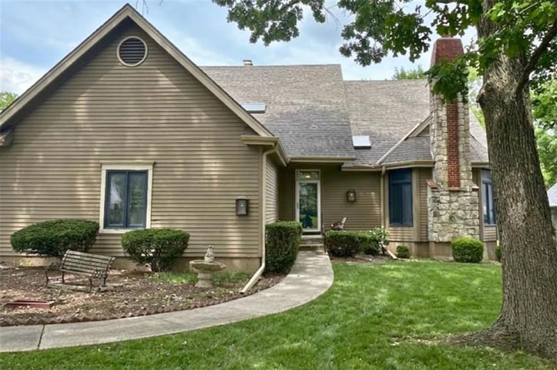 10263 Garnett St, Overland Park, KS 66214