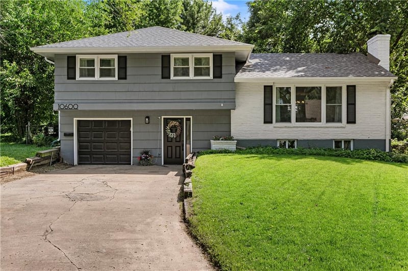 10600 Bales Ave, Kansas City, MO 64137