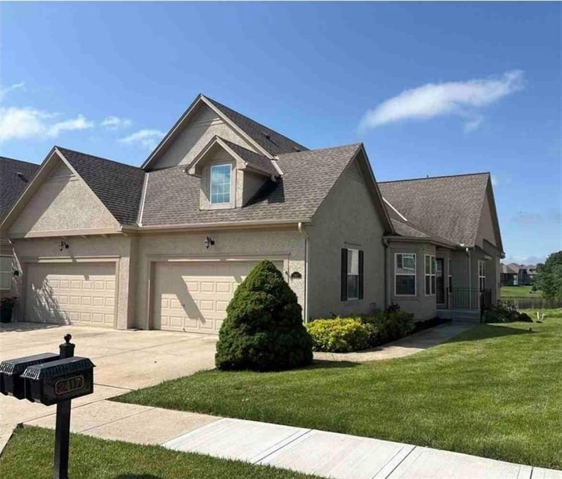 2417 107th Ter, Kansas City, MO 64155