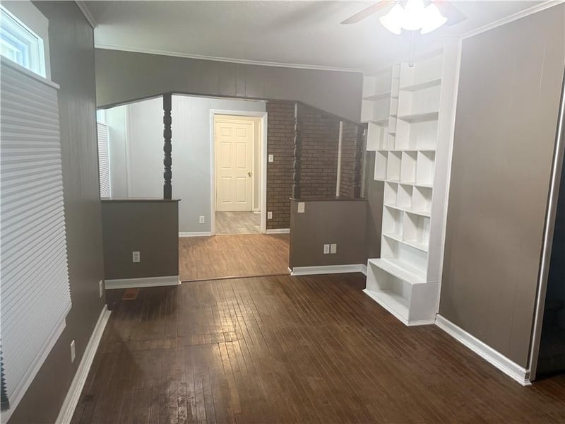 420 Farley Ter, Independence, MO 64053