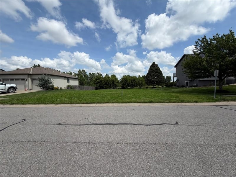1500 4th St E Lot 172 St, Louisburg, KS 66053