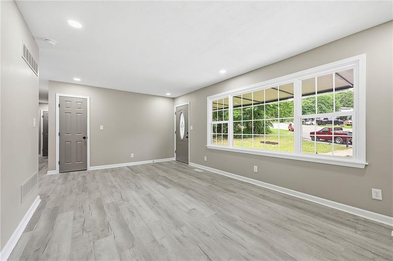 6725 Montana Ct, Kansas City, KS 66111