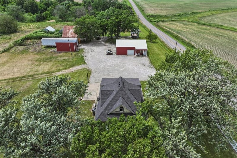 696 Highway Cc Rd, Concordia, MO 64020