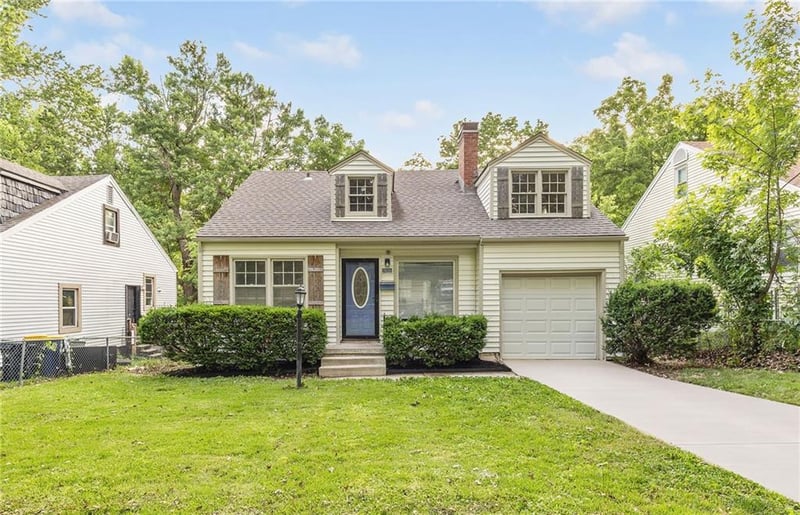 7426 Olive St, Kansas City, MO 64132