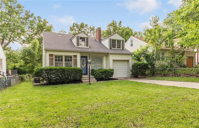 7426 Olive St, Kansas City, MO 64132