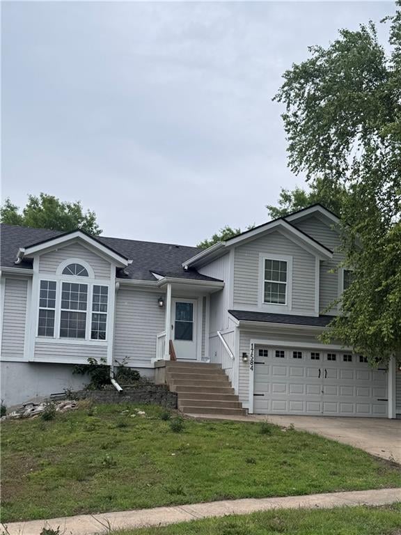 17584 111th Ter, Olathe, KS 66061