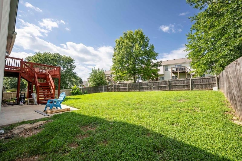 17584 W 111th Ter, Olathe, KS 66061