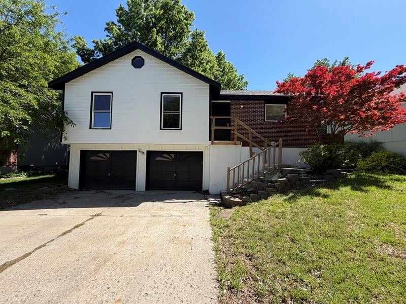 917 NE 108th Ter, Kansas City, MO 64155