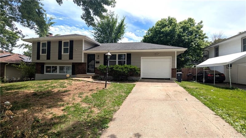 7915 117 Ter, Kansas City, MO 64134