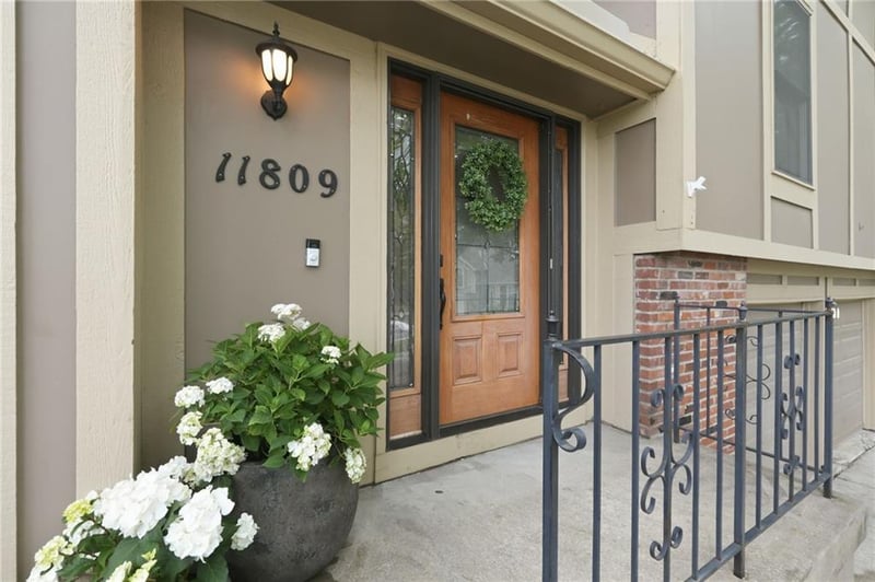 11809 Rosehill Rd, Overland Park, KS 66210