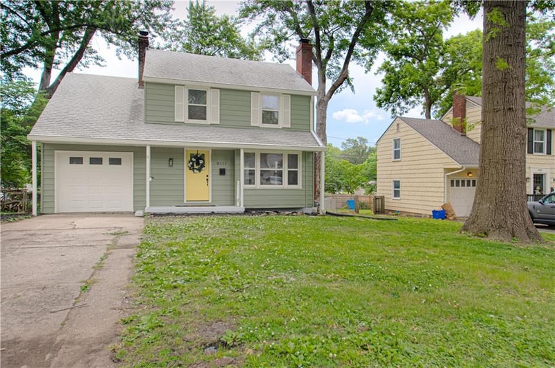 8111 Ward Parkway Pz, Kansas City, MO 64114
