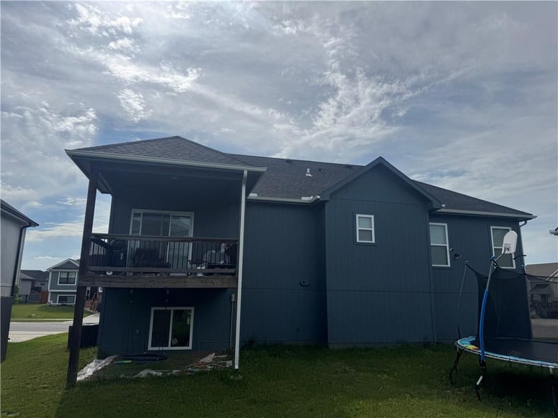 505 Ridgeview Dr, Grain Valley, MO 64029