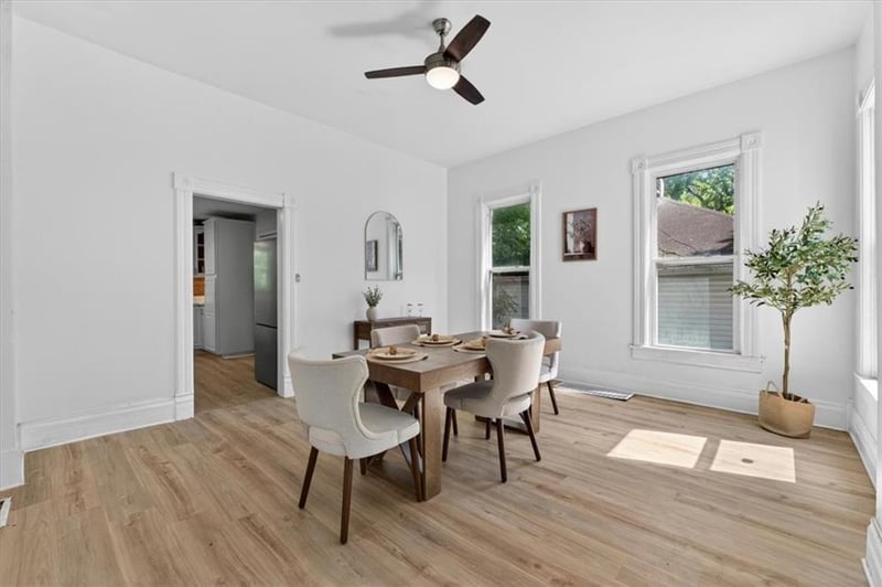 1821 Sterling Ave, Independence, MO 64052