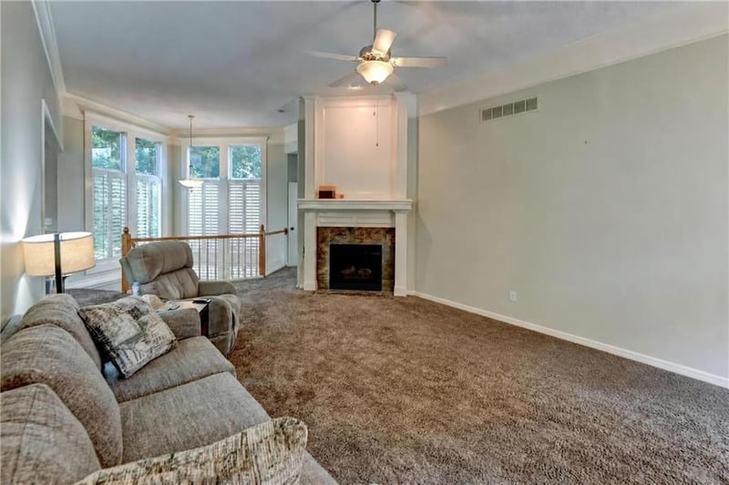 3119 NW 86th St, Kansas City, MO 64154