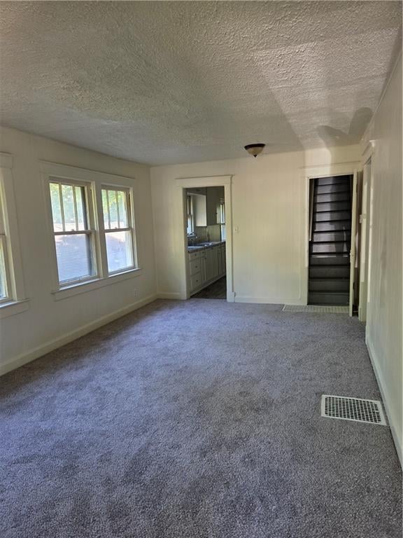 7103 College Ave, Kansas City, MO 64132