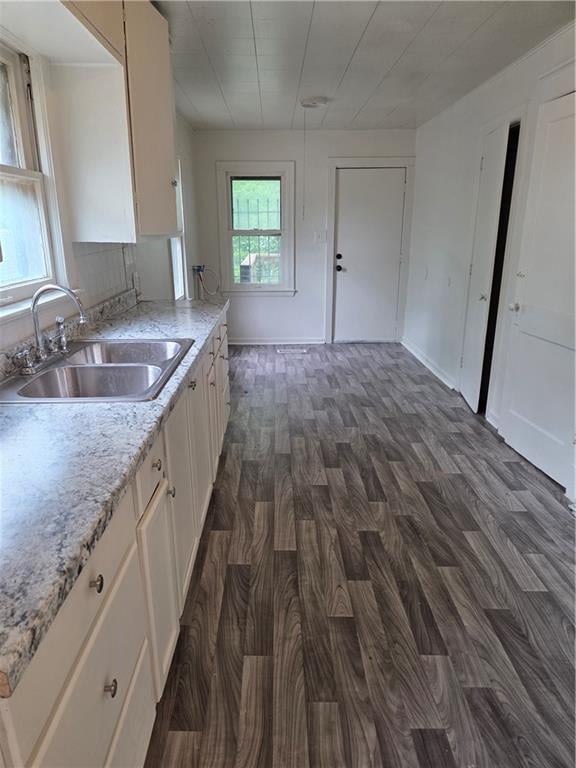 7103 College Ave, Kansas City, MO 64132