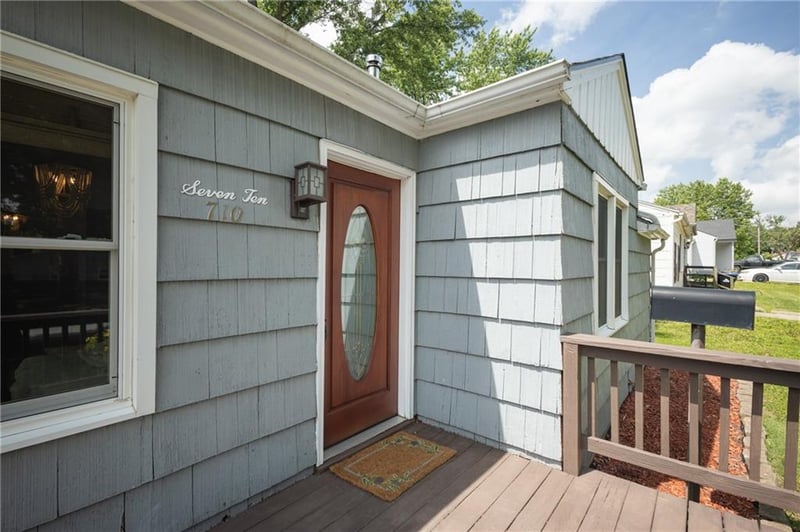 710 Broad St, Warrensburg, MO 64093