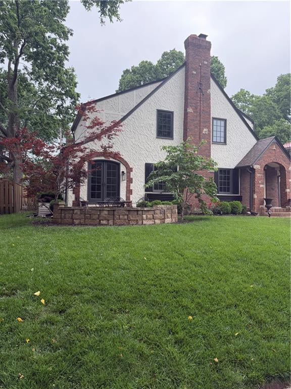 6642 Main St, Kansas City, MO 64113