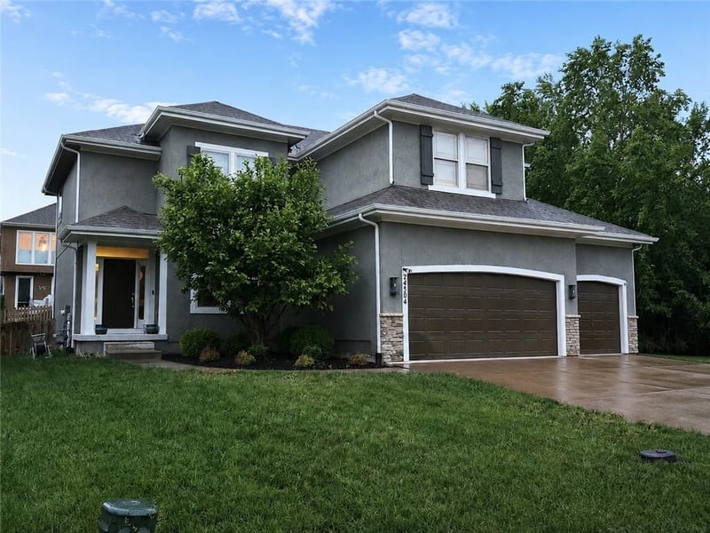 24504 80th Pl, Lenexa, KS 66227