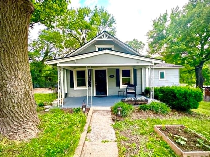 420 S Kentucky Ave, Independence, MO 64053