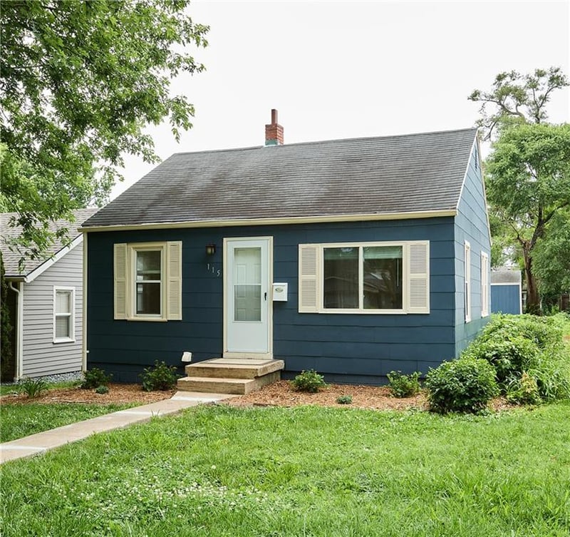 115 E 80th Ter, Kansas City, MO 64114