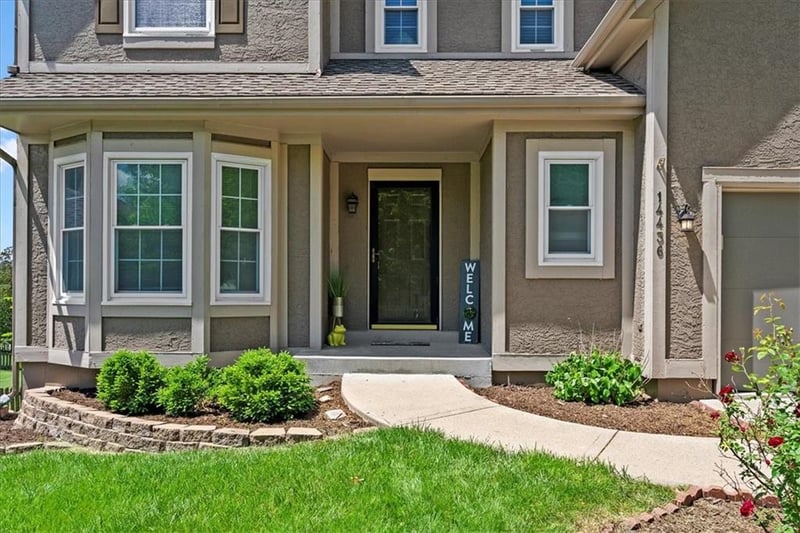 14436 Hemlock St, Overland Park, KS 66223