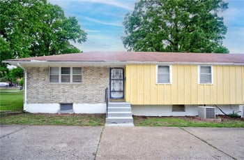 1836 E 78th St, Kansas City, MO 64132