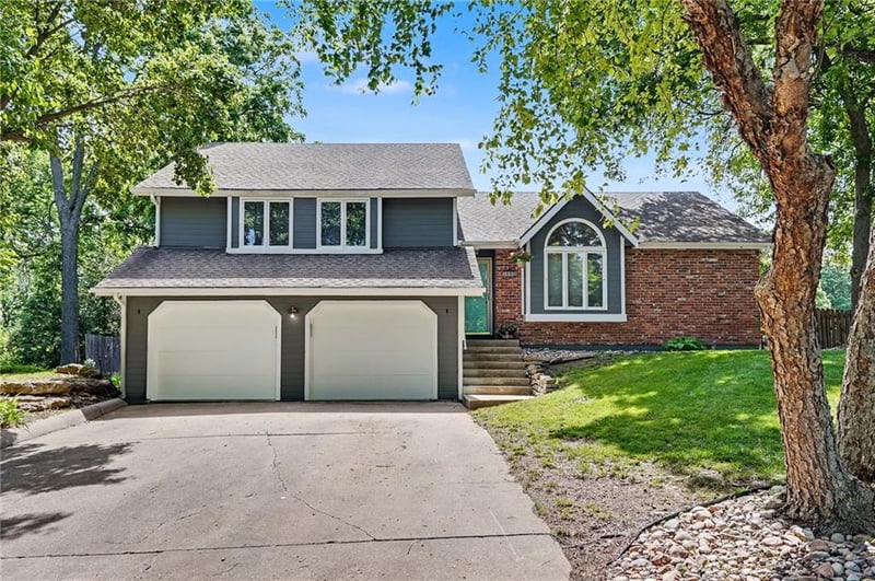 3605 Riverview Rd, Lawrence, KS 66049
