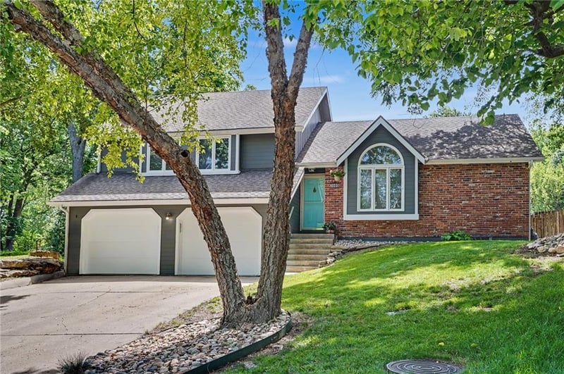 3605 Riverview Rd, Lawrence, KS 66049