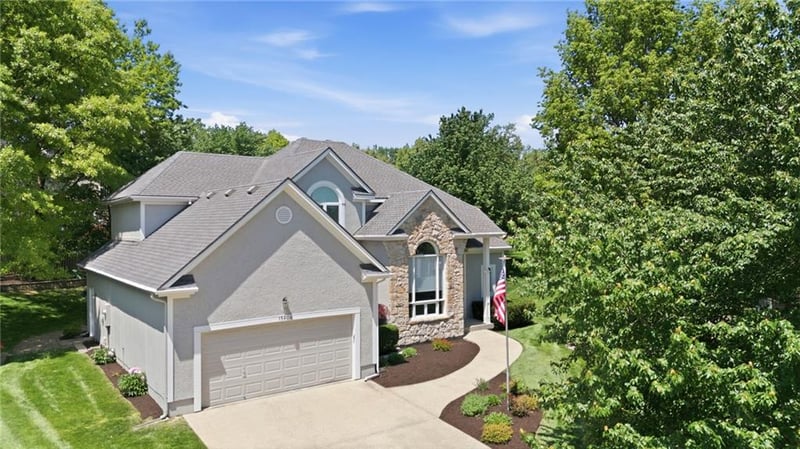 15606 W 79th Ter, Lenexa, KS 66219