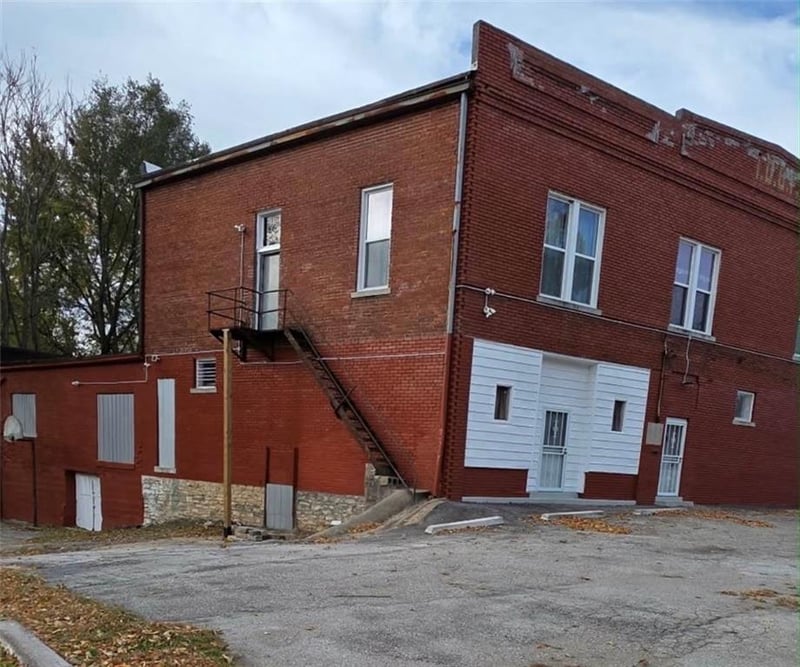 1621 25th St, Kansas City, KS 66102