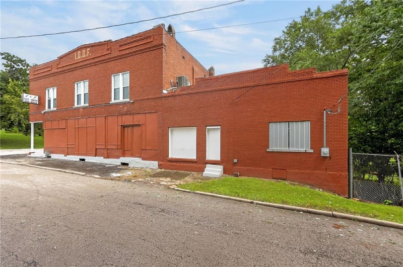 1621 N 25th St, Kansas City, KS 66102
