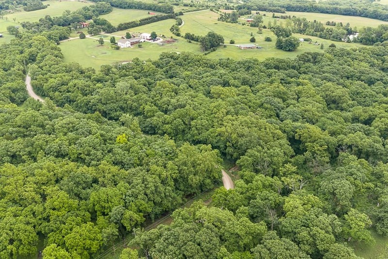 00000 Wild Horse Rd, Lawrence, KS 66044
