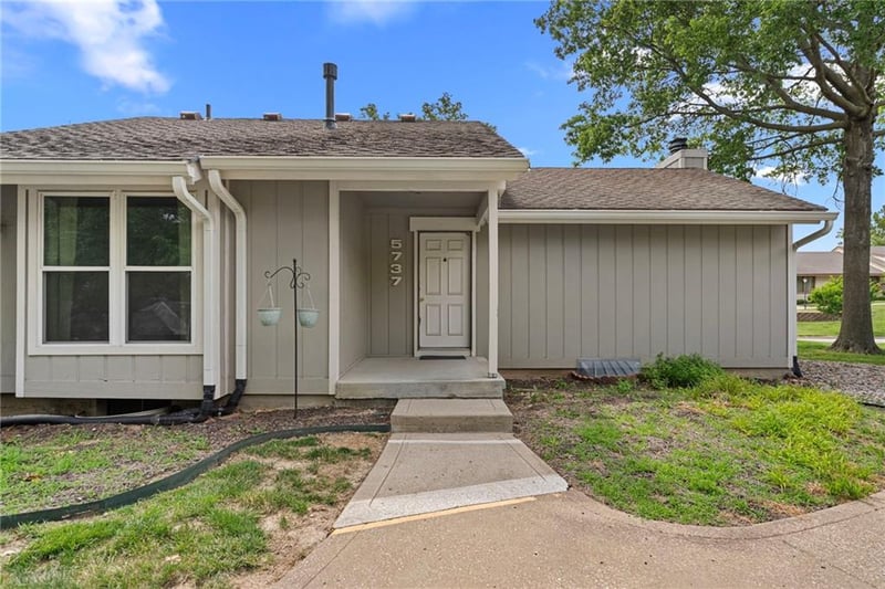 5737 Oregon Ave, Kansas City, MO 64151