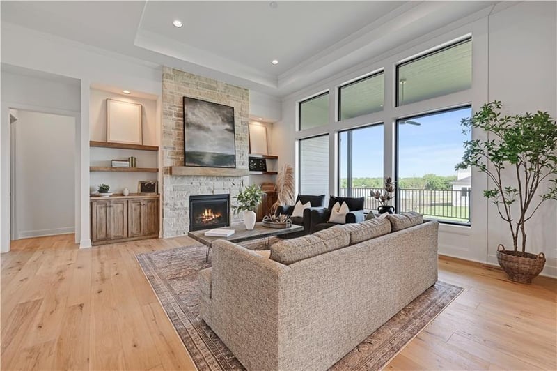 17029 Parkhill St, Overland Park, KS 66221