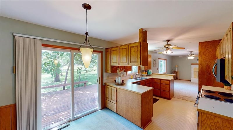 11719 W 54th St, Shawnee, KS 66203
