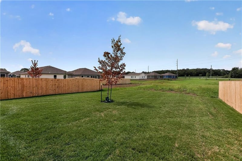 588 W Bluebird St, Gardner, KS 66030